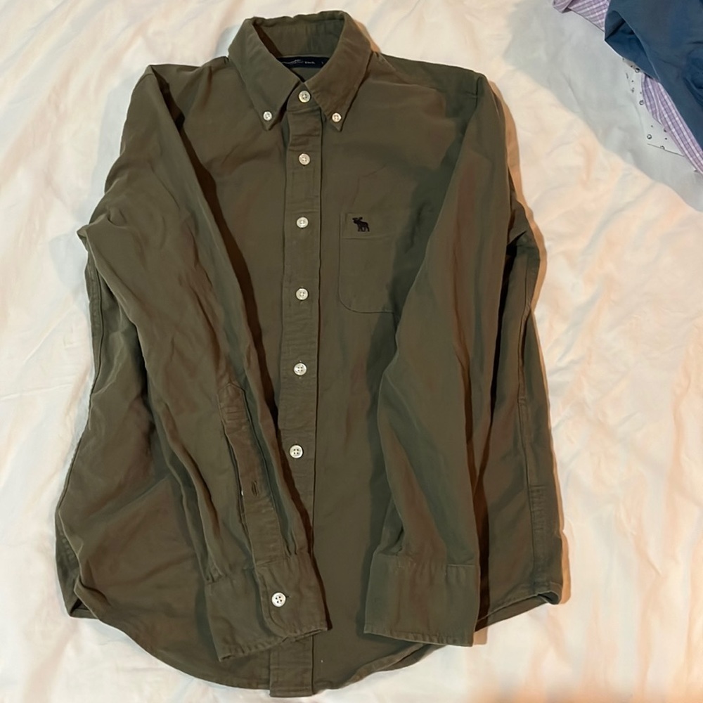 Abercrombie & Fitch Men's Olive Oxford Button-Up Shirt (XS)